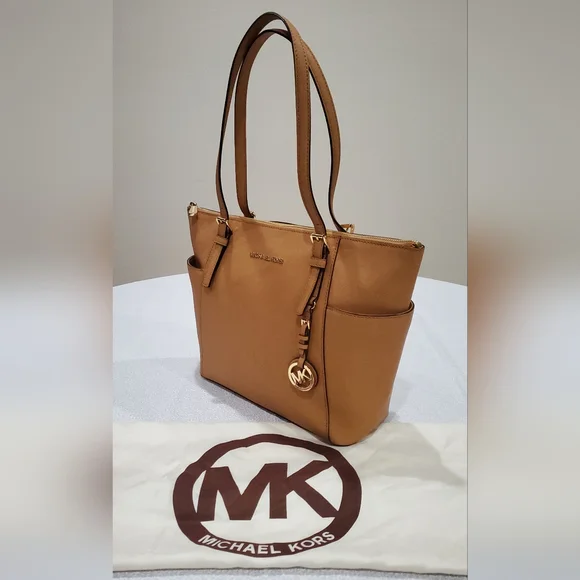 Michael Kors Jet Set East West Saffiano Leather Tote - Picture 4 of 16